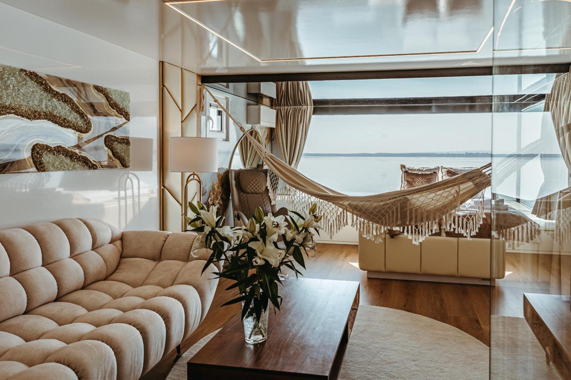 Grand Ht Houseboats - Domki Na Wodzie - Sauna, Jacuzzi, Kominek เมียลโน ห้อง รูปภาพ